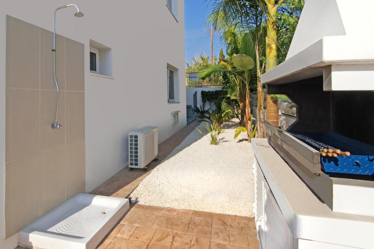 Villa Eden Ayia Napa Bagian luar foto