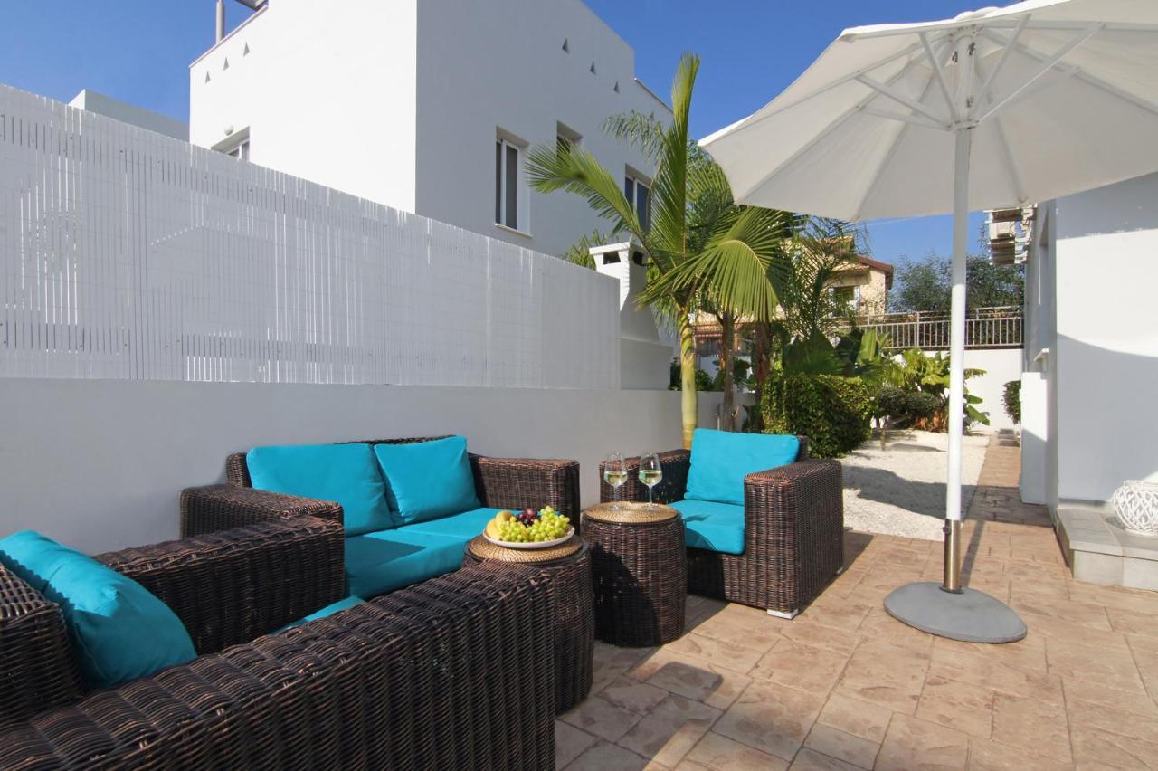 Villa Eden Ayia Napa Bagian luar foto