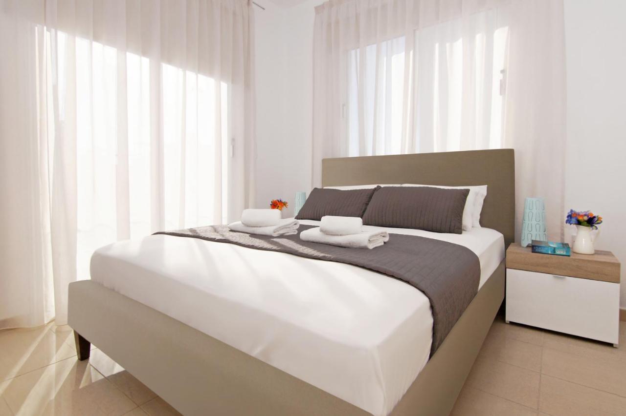 Villa Eden Ayia Napa Bagian luar foto