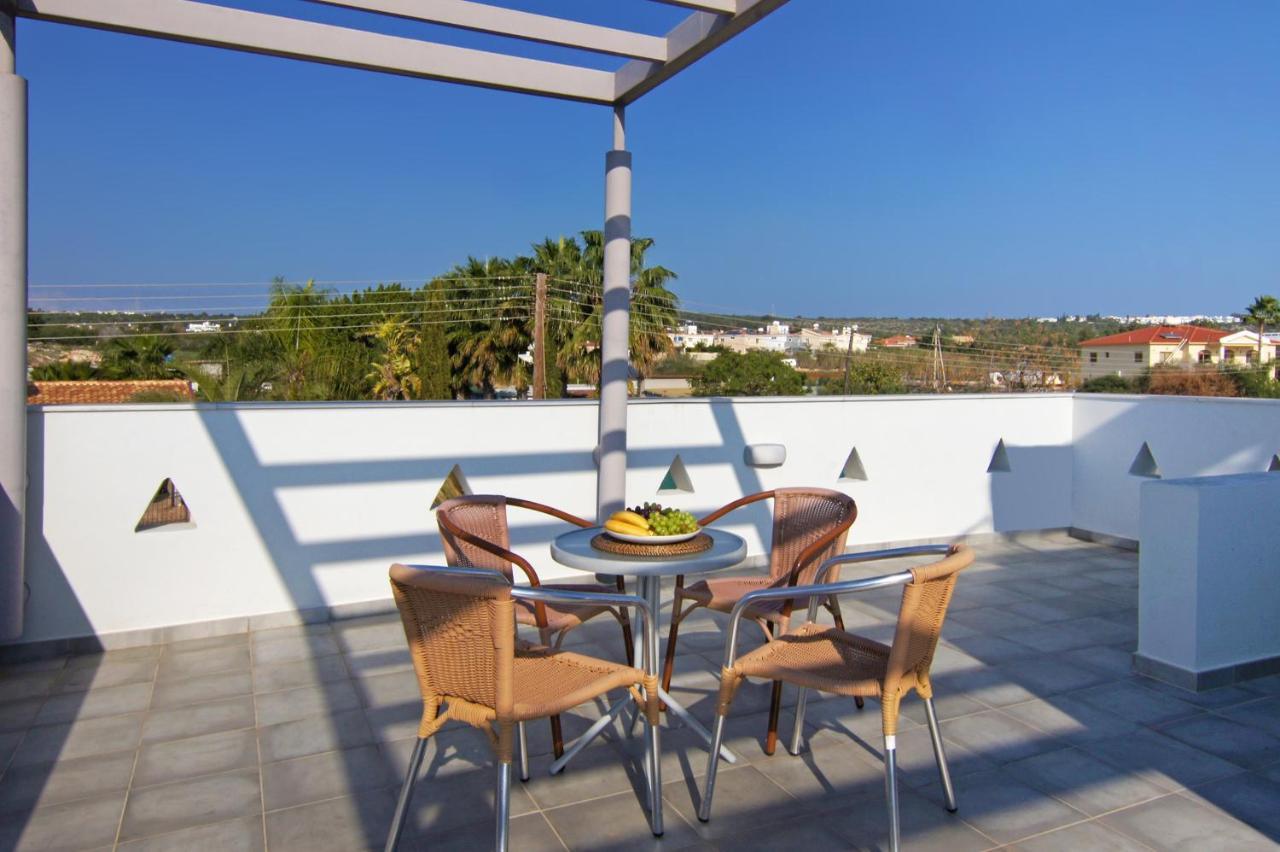 Villa Eden Ayia Napa Bagian luar foto